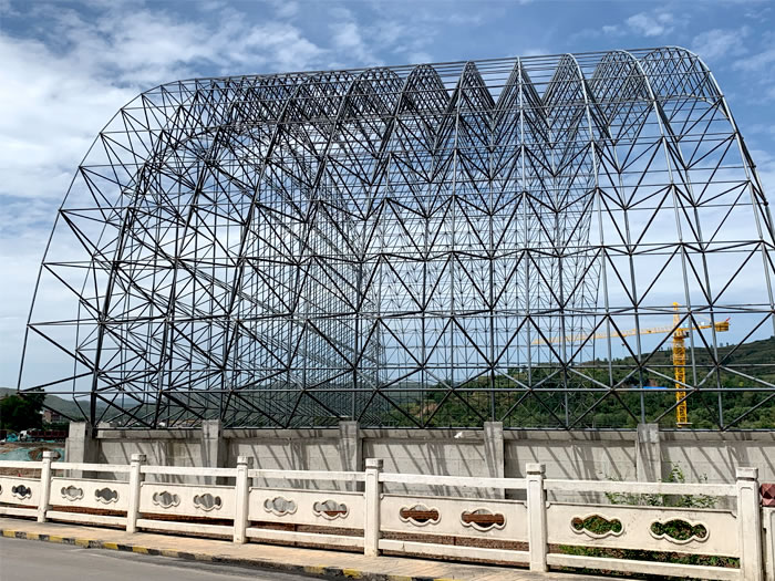 贵溪山寨矿储煤棚网架
